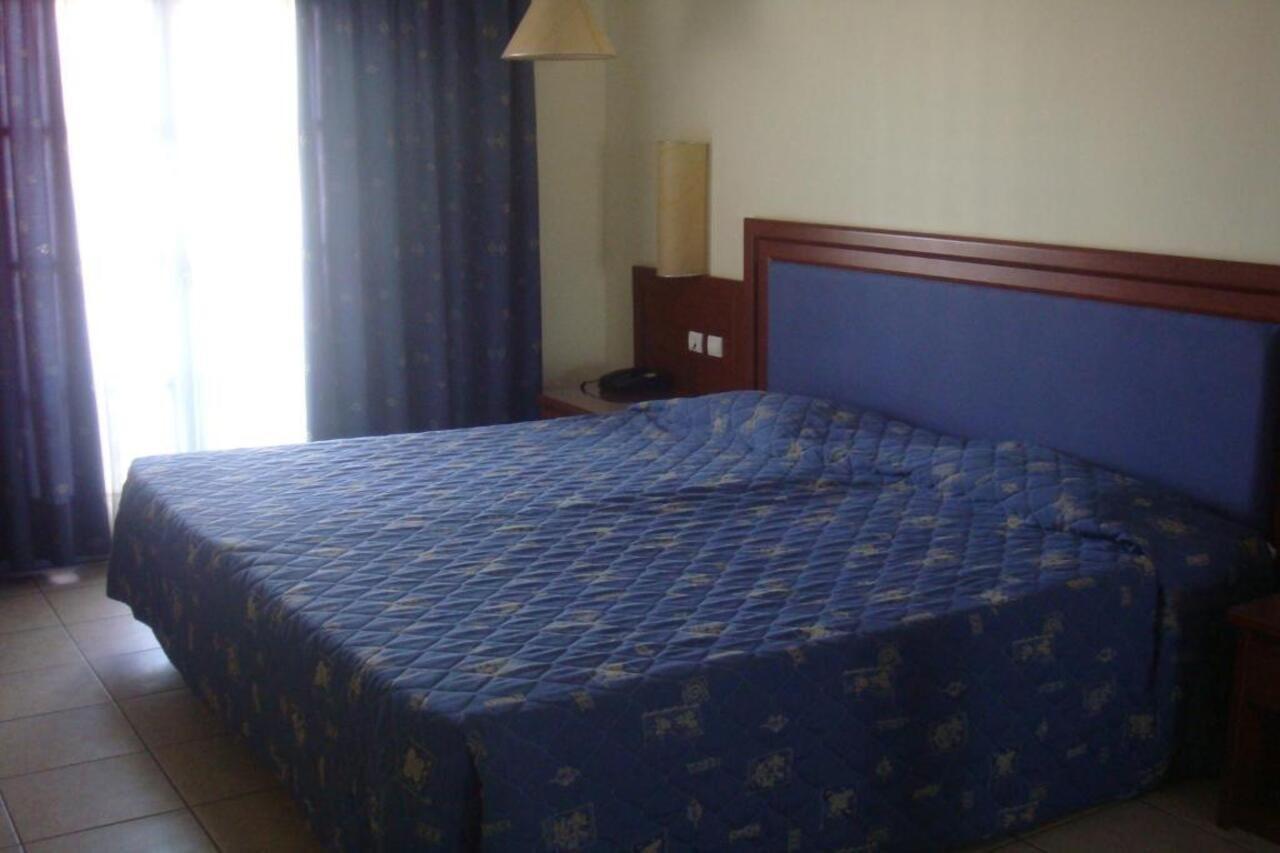 Theodorou Beach Hotel Apartments Psalidi  Exterior photo