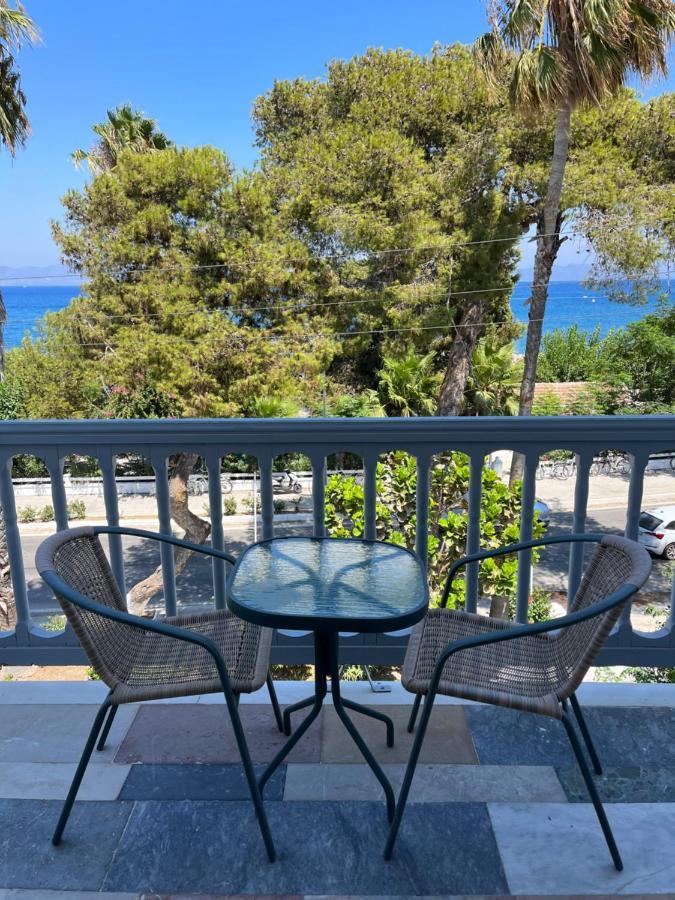 Theodorou Beach Hotel Apartments Psalidi  Exterior photo